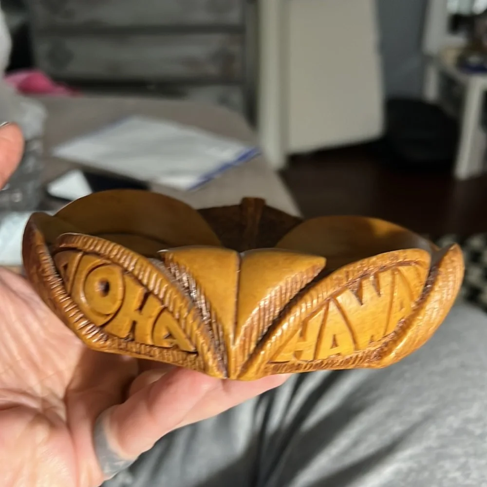 Vintage coco joes monstera leaf hapa wood Hawaii art